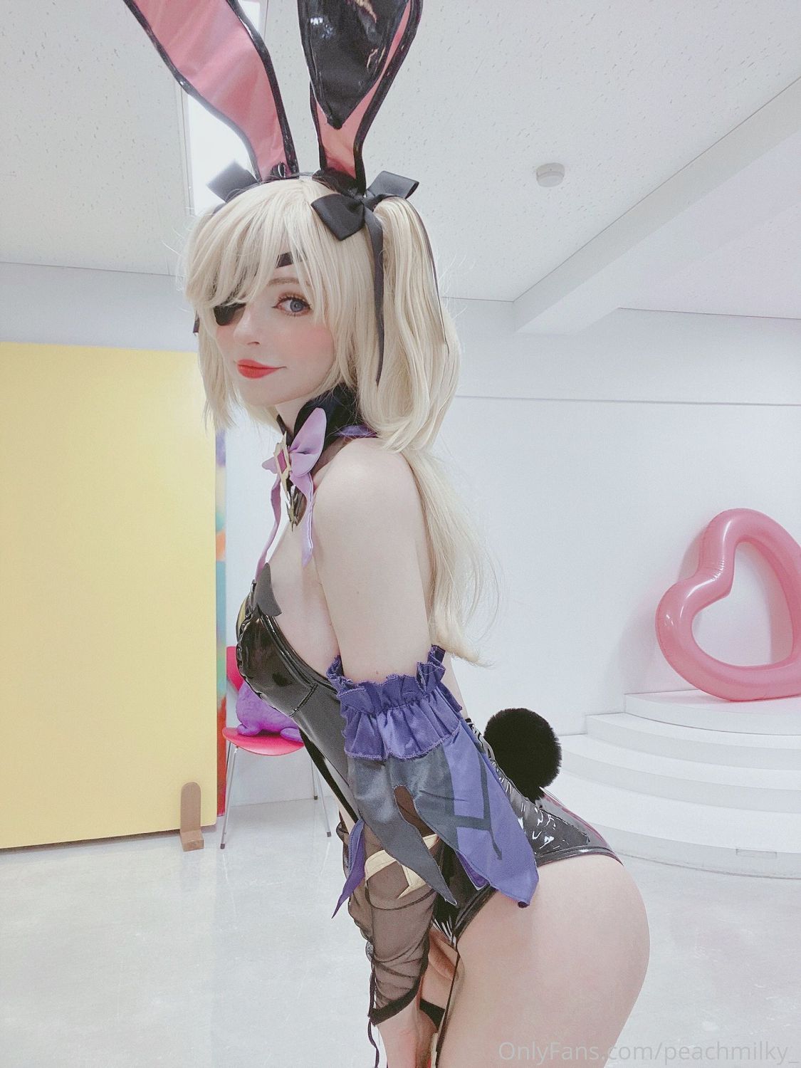 [ŮCosд] Peach milky Fischl Playboy Bunnyenshinmpact/24P