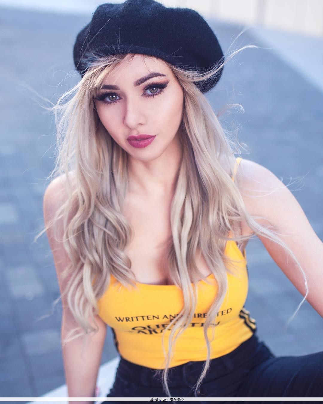 Amy Thunderbolt  ɫ˽ͼͼ